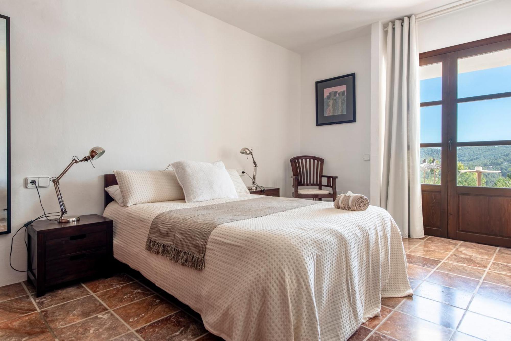 Villa San Josep 6-bed Sleeps 14 Pool & Sea View